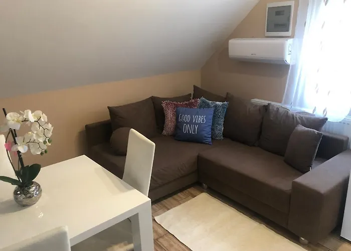 Anna Apartman Apartment Latrany